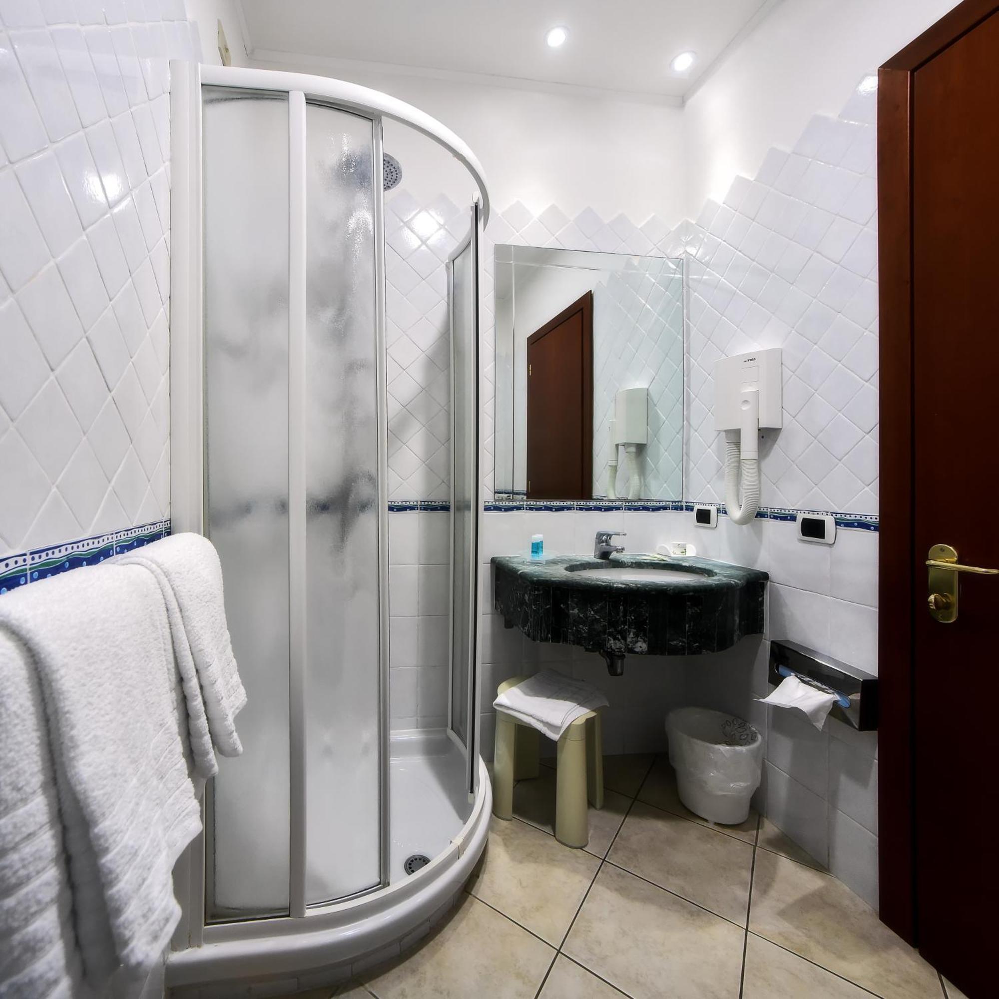 Comfort Double or Twin Room
